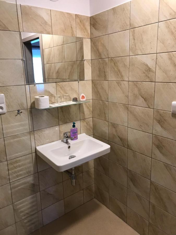 Bendovsky Dvur Panzió Dusniky Kültér fotó
