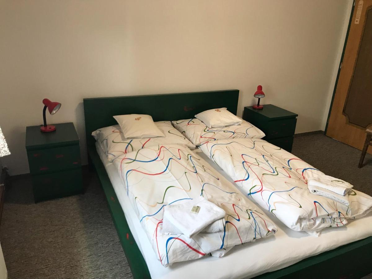 Bendovsky Dvur Panzió Dusniky Kültér fotó